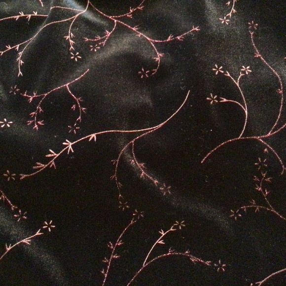 Jalate Vintage Double Side Slit Body-con Black/Burgundy Floral Print Dress - Picture 4 of 5